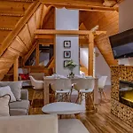 Апартаменты Delta Boutique 4*